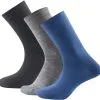 Devold Daily Light Str&oslash;mper Wezen, Sort -Campingtøj Butik devold daily light socks 3 pack indigo mix 1
