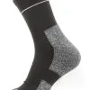 Sealskinz Solo QuickDry Ankelsokker, Gr&aring; -Campingtøj Butik sealskinz solo quickdry ankle socks black grey 2 1